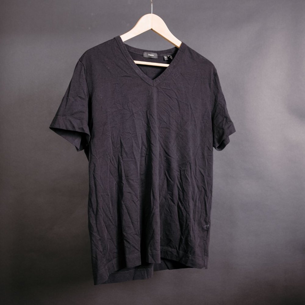 Theory Black Men Short Sleeve V-Neck T-Shirt